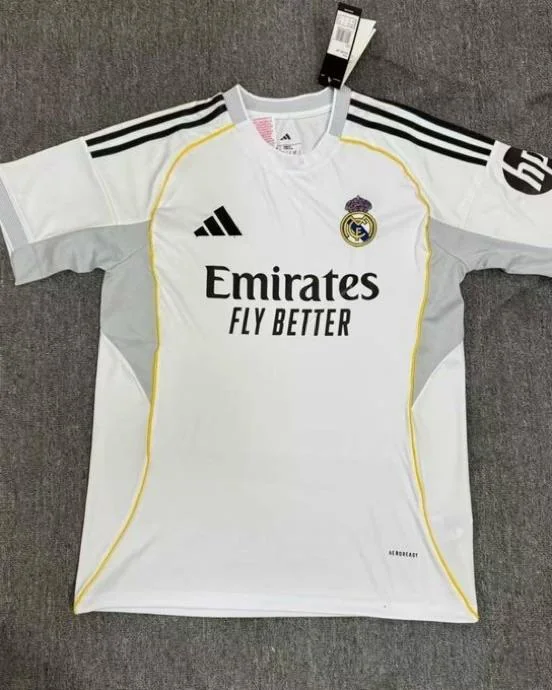 Real Madrid Trikot 202526